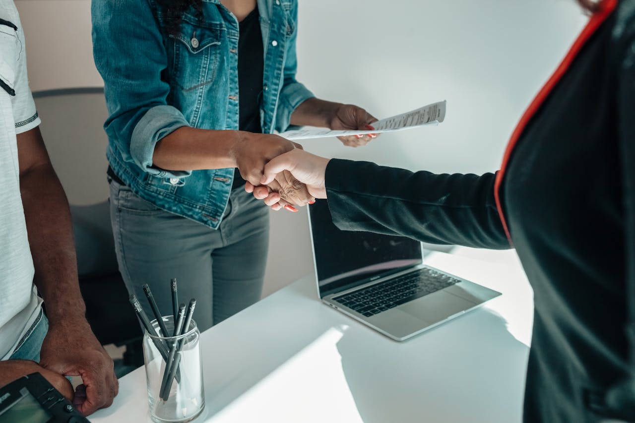 pexels-kindelmedia-7979601 Image of Payday Loans Glendale WI